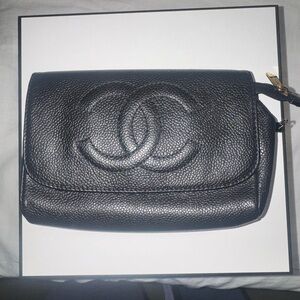 CHANEL Black Textured Leather Clutch